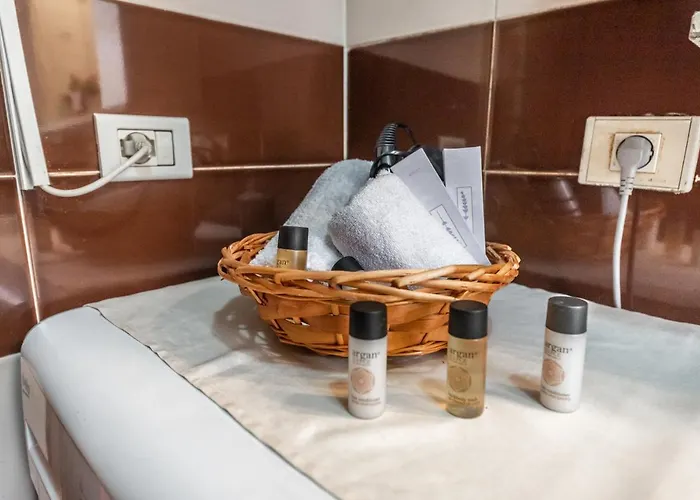 Апартаменты Vintage And Warm 2br In Тирана